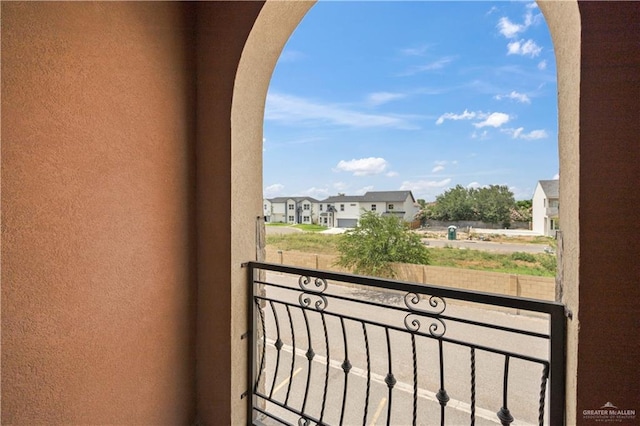 2715 Mimosa St Unit 9, Mission, TX 78572 - balcony featuring a residential view