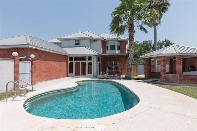 3305 W San Luis Cir, Mission, TX 78573 - view of swimming pool featuring a patio
