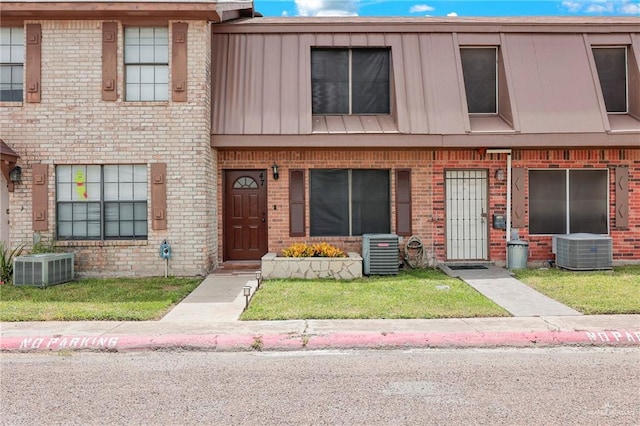 2201 Jackson Rd Unit 47-O, Pharr, TX 78577 - photo 2