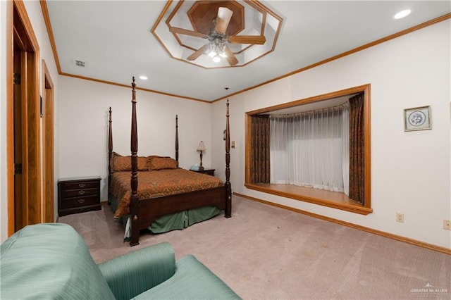 bedroom with carpet floors, ceiling fan, and ornamental molding