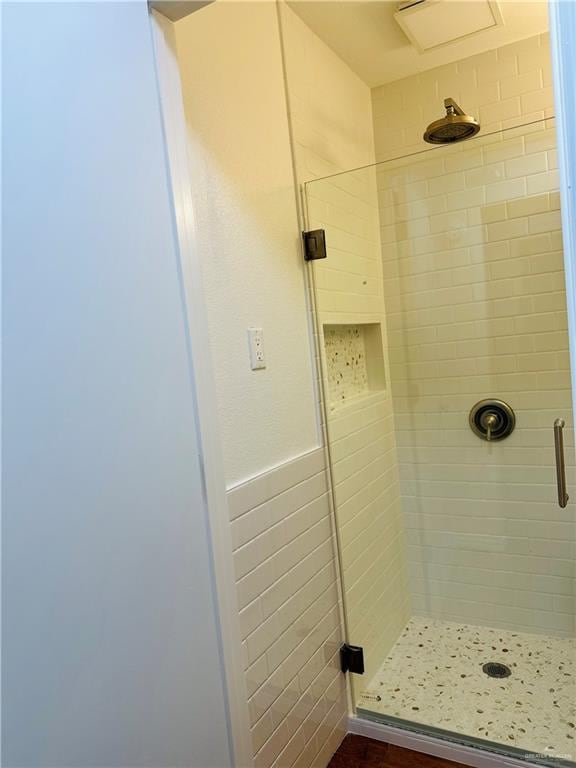 1523 Evergreen Ave, Mission, TX 78572 - full bathroom featuring a stall shower