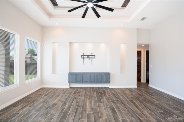 13809 N 37th St, Mcallen, TX 78504 - spare room with a raised ceiling, a ceiling fan, dark wood-style floors, recessed lighting, and baseboards