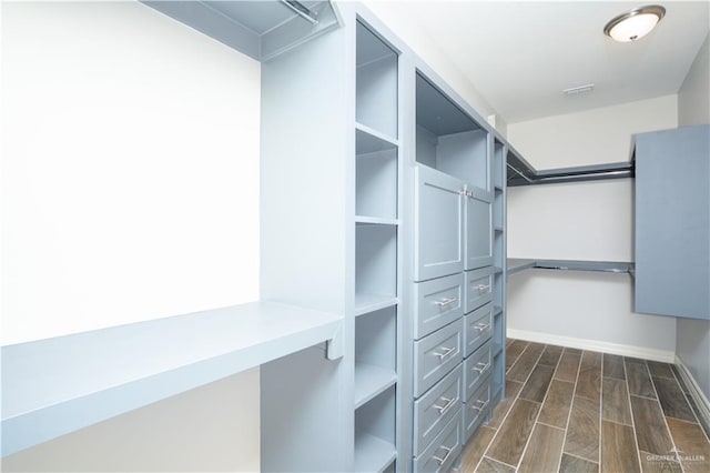 13809 N 37th St, Mcallen, TX 78504 - spacious closet featuring dark wood-type flooring