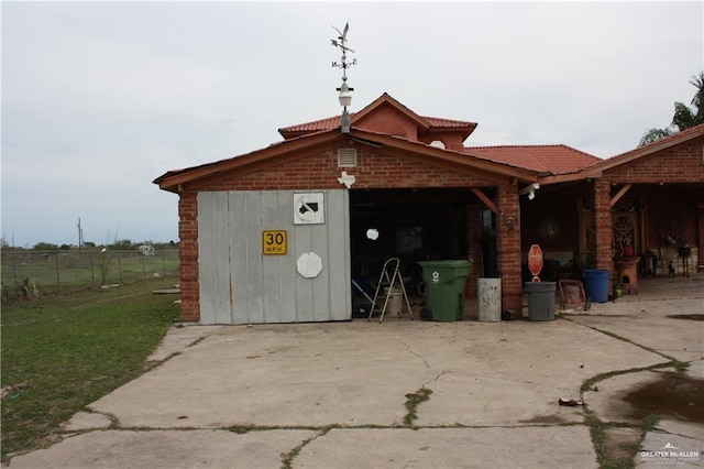 view of outdoor structure