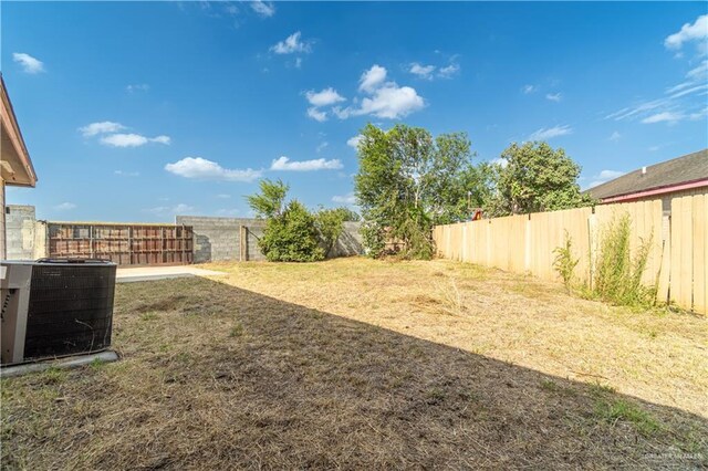 311 Monica Ave, Pharr, TX 78577 - photo 21