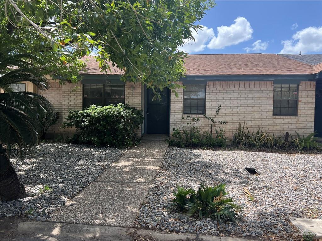 2704 Ashley Ct, Pharr, TX 78577 - photo 1