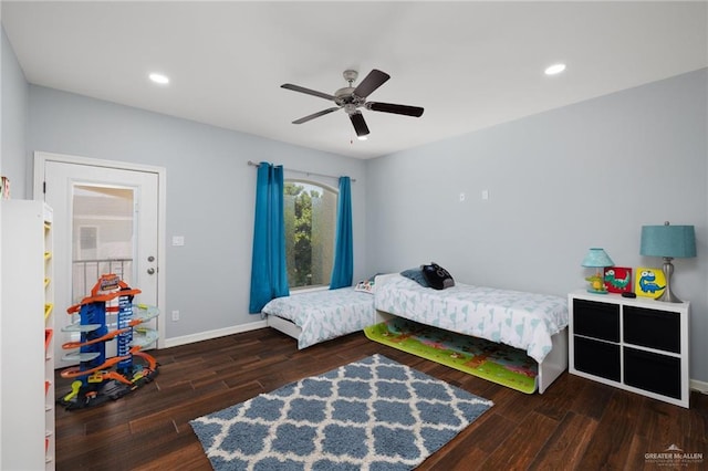 5313 N Crown Pt, Pharr, TX 78577 - bedroom featuring baseboards, ceiling fan, recessed lighting, refrigerator, and wood finished floors