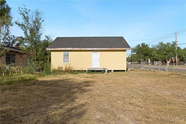 949 S Texas Ave, Mercedes, TX 78570 - photo 4