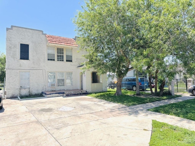 418 E Madison Ave, Harlingen, TX 78550 - photo 1