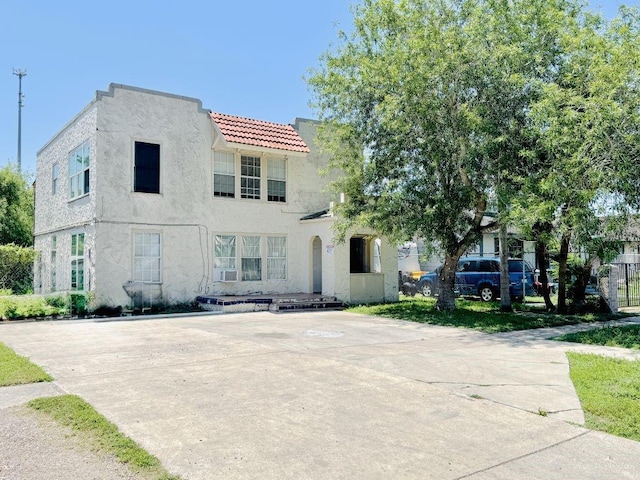 418 E Madison Ave, Harlingen, TX 78550 - photo 2