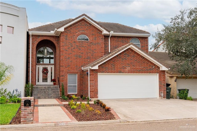 view of front facade featuring a garage