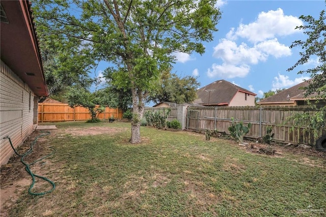 4113 Sonora Ave, Mcallen, TX 78503 - view of yard with a fenced backyard