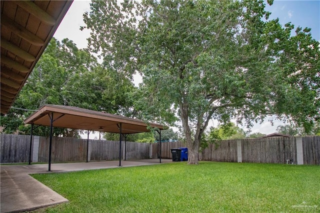 300 W Westway Ave, Mcallen, TX 78501 - view of yard with a patio area