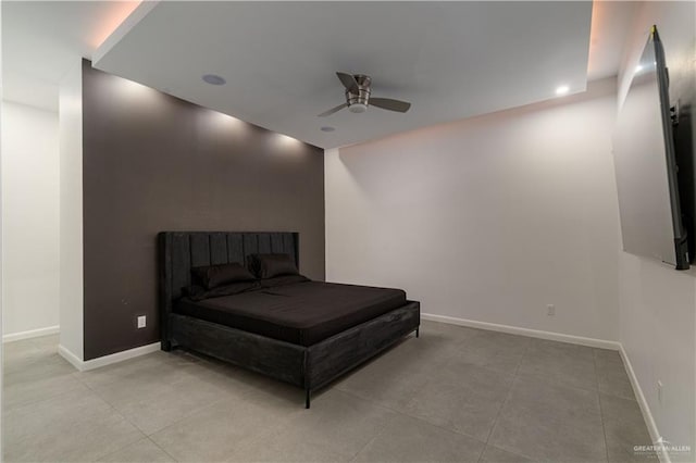 bedroom with ceiling fan