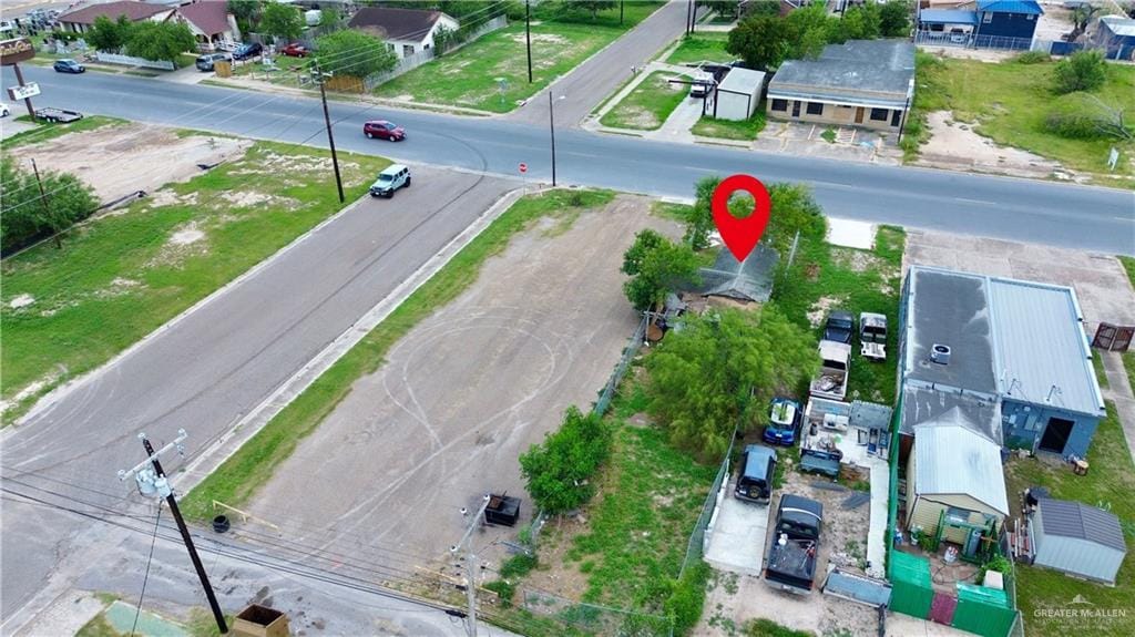 521 E Cano St, Edinburg, TX 78539 - aerial overview of property's location featuring nearby suburban area