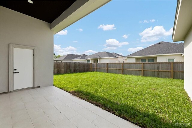 404 Imperial Dr, San Juan, TX 78589 - view of yard with a patio area, a residential view, and fence