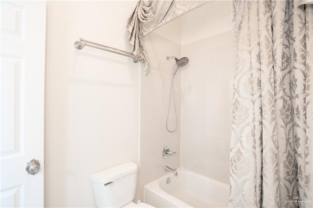 2405 San Alejandro St, Mission, TX 78572 - full bath with toilet and shower / bathtub combination with curtain