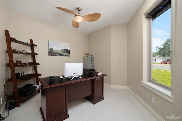 office with ceiling fan