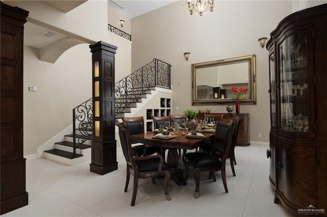 dining room featuring light tile patterned floors