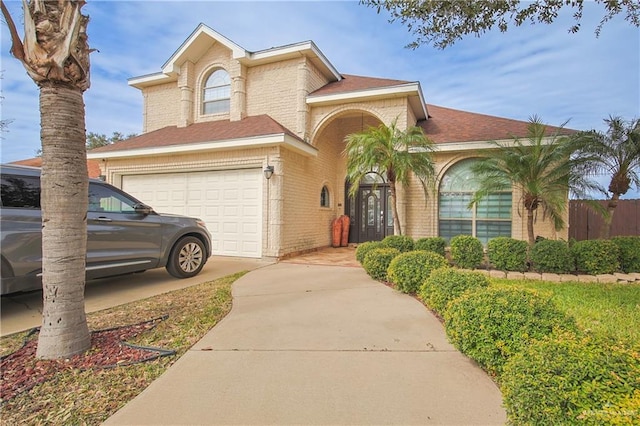 view of front of property featuring a garage