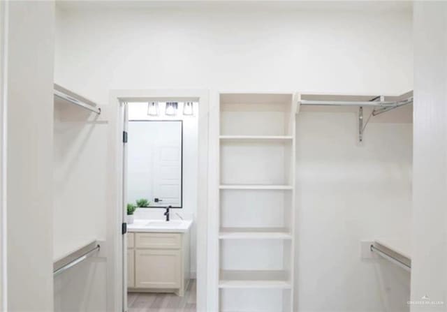 715 N Esperanza St, Pharr, TX 78577 - photo 17