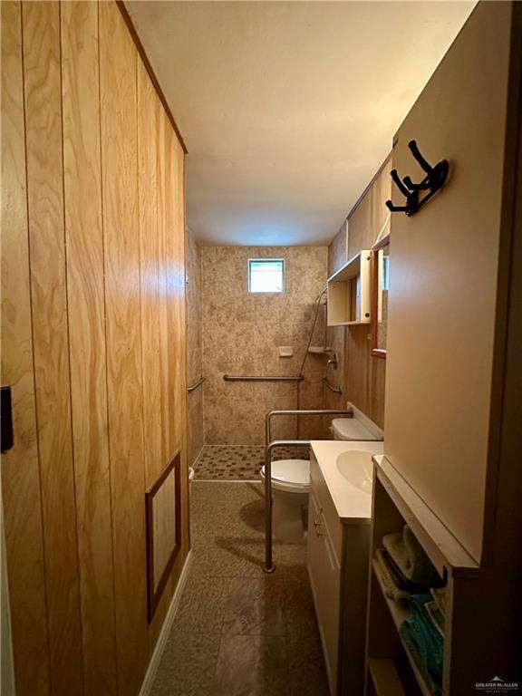 302 S Trevino St, San Benito, TX 78586 - photo 5