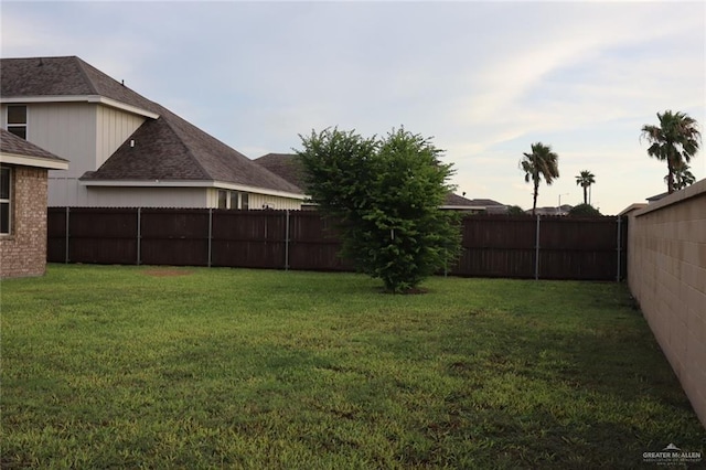 5712 River Rd, Mcallen, TX 78504 - view of fenced backyard