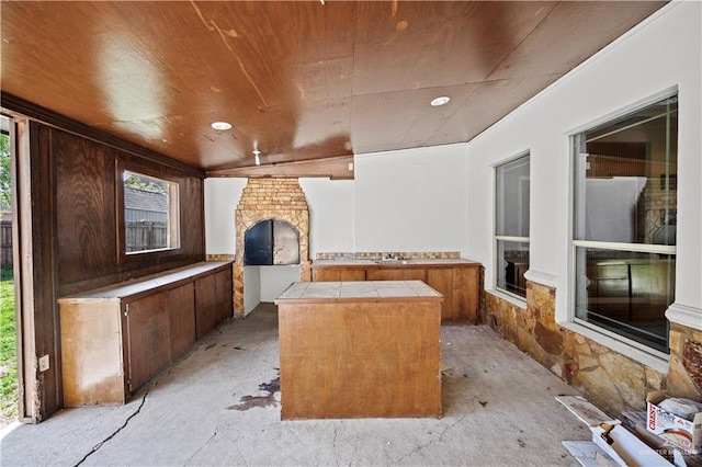 exterior space featuring a sink