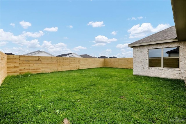 3508 E Kidd Ave, Edinburg, TX 78542 - view of yard