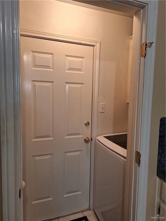 interior space featuring washer / clothes dryer