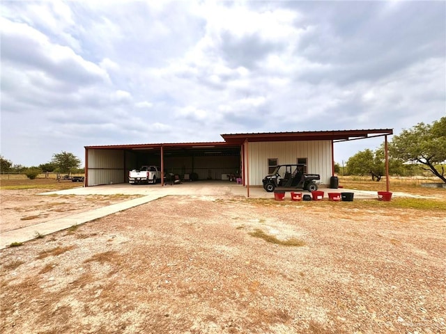 view of outdoor structure