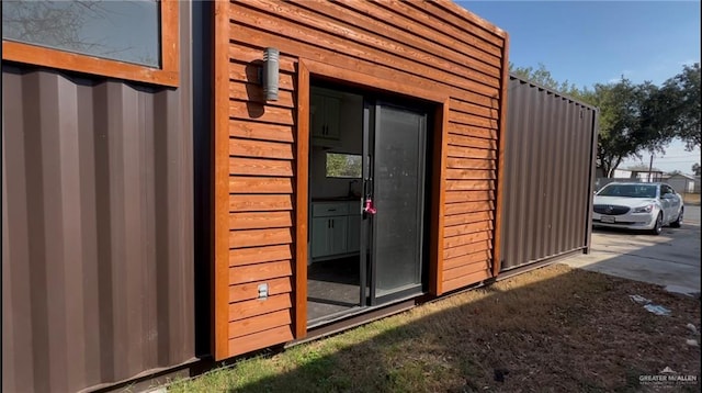 view of outbuilding