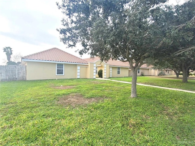 view of front of house with a front yard