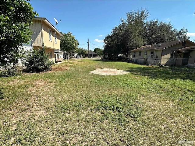 1215 N 14th Pl, Edinburg, TX 78541