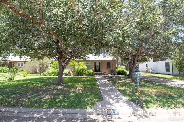 916 S 8th Ave, Edinburg, TX 78539 - photo 2