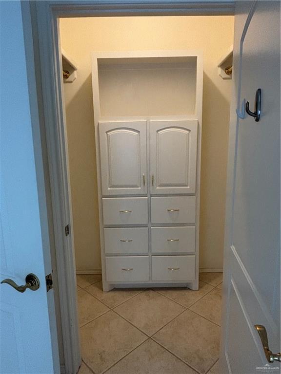 3321 E Clubhouse Dr, Edinburg, TX 78542 - photo 20