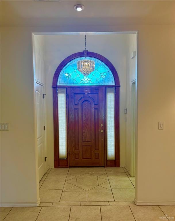 3321 E Clubhouse Dr, Edinburg, TX 78542 - photo 9