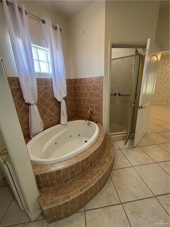 3321 E Clubhouse Dr, Edinburg, TX 78542 - photo 27