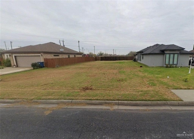 Listing photo 3 for 125 Cameo Dr, San Benito TX 78586