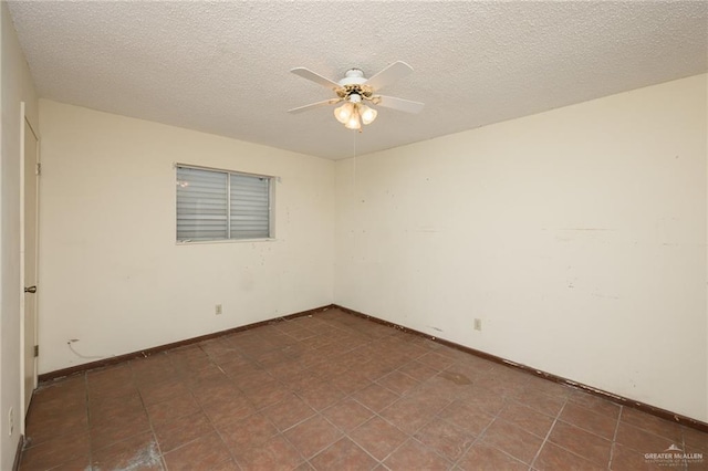 2805 N Blake St, Harlingen, TX 78550 - spare room with a ceiling fan and a textured ceiling