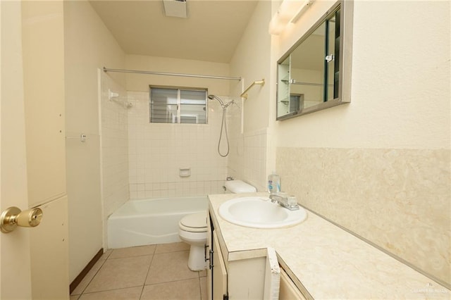 2805 N Blake St, Harlingen, TX 78550 - bathroom with shower / bath combination, vanity, and tile patterned flooring