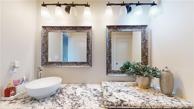 843 Brady Ave, Alamo, TX 78516 - bathroom featuring vanity