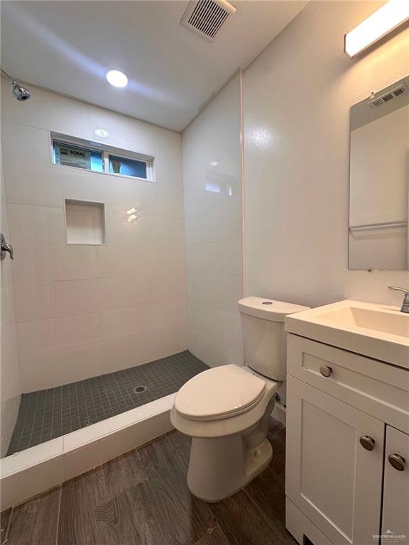 509 W Starr Ave, Pharr, TX 78577 - photo 5