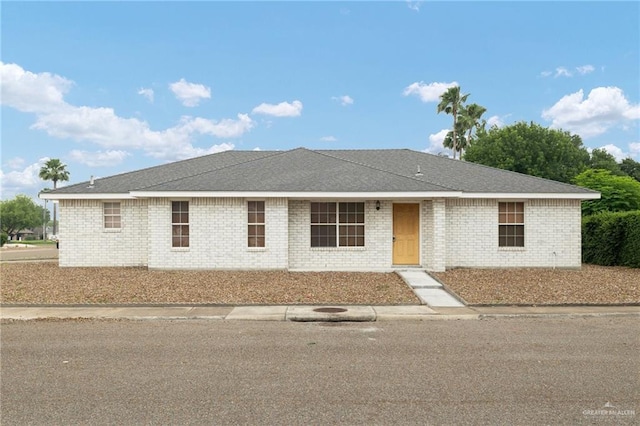 1600 Lakeside Dr, Mission, TX 78572 - photo 1