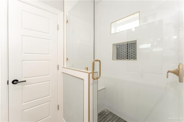 1711 Lago Delton, Edinburg, TX 78542 - bathroom featuring a stall shower