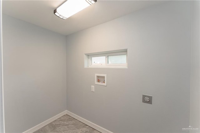 1711 Lago Delton, Edinburg, TX 78542 - laundry room featuring baseboards, electric dryer hookup, and washer hookup