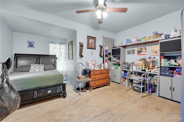 2304 Jose De La Cruz Rd, Mission, TX 78574 - bedroom featuring concrete flooring and a ceiling fan