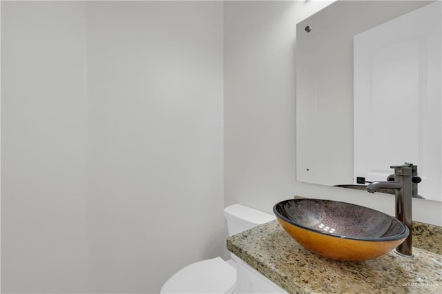 2502 Sandstone Dr, Mission, TX 78574 - bathroom with vanity and toilet
