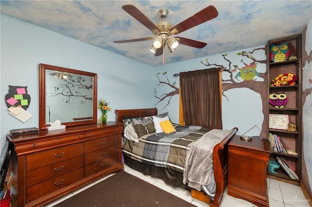 2820 Joan Dr, Edinburg, TX 78541 - tiled bedroom featuring ceiling fan