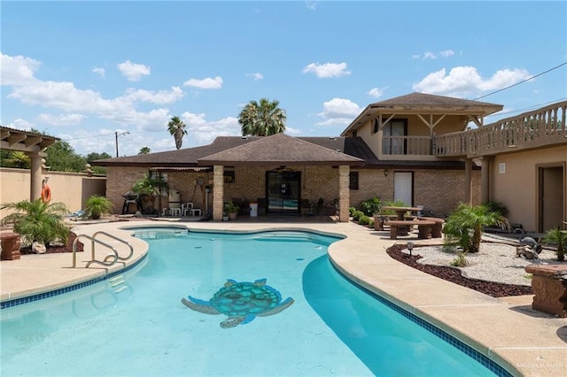 2820 Joan Dr, Edinburg, TX 78541 - view of pool featuring a patio